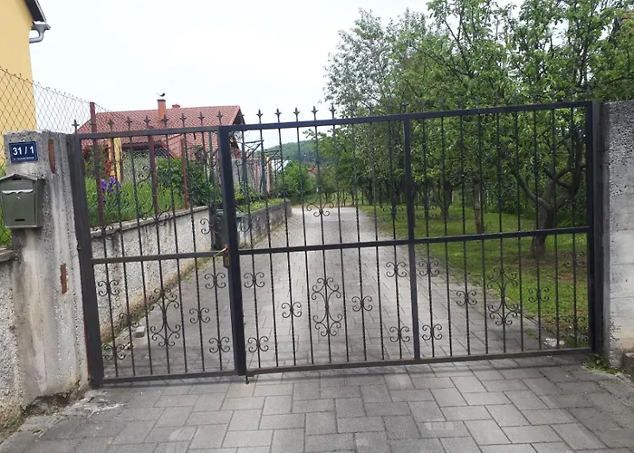 Moj Dan